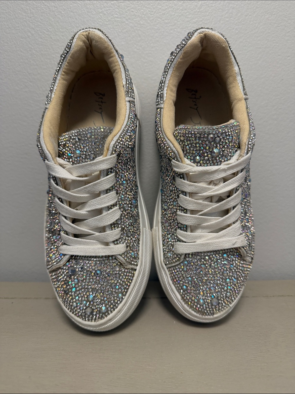 Betsey Johnson Sidny Rhinestone Platform Sneakers Silver Glitter Sparkle Shoes 5 - Picture 4 of 11